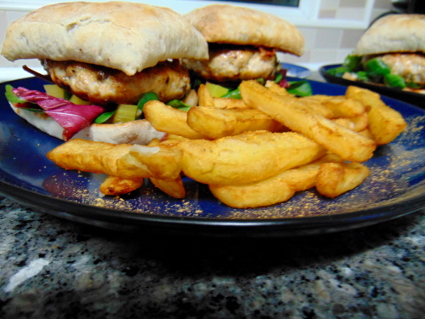 Cheesy Turkey Burger, recipe. Eat well on Universal Credit
